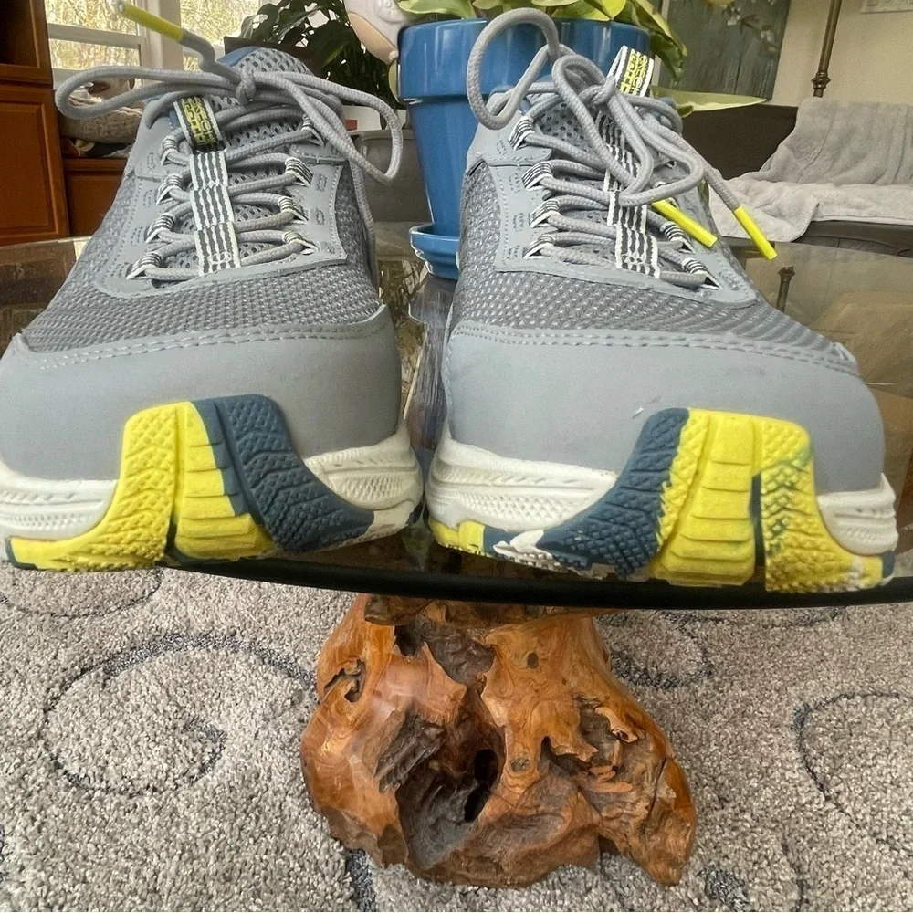 Sketchers Go Trail Altitude 2.0 Air Cooled Gogoa Mat Waterproof Running Hiking